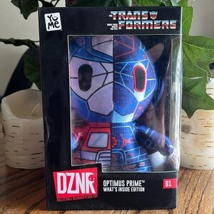 Yume Transformers Optimus Prime Collectible Plush